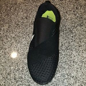 nike run fast lightweight responsive